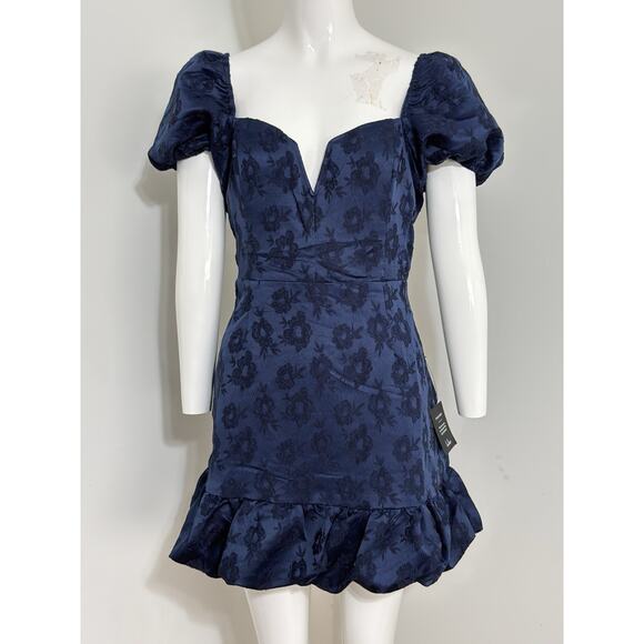 NWT Lulus Dress Women’s L Blue Floral Jacquard Lace Up Back Puff Sleeve Ruffle - Picture 2 of 13
